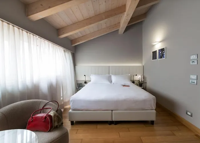 Hotel Grand I Esperienze 4*